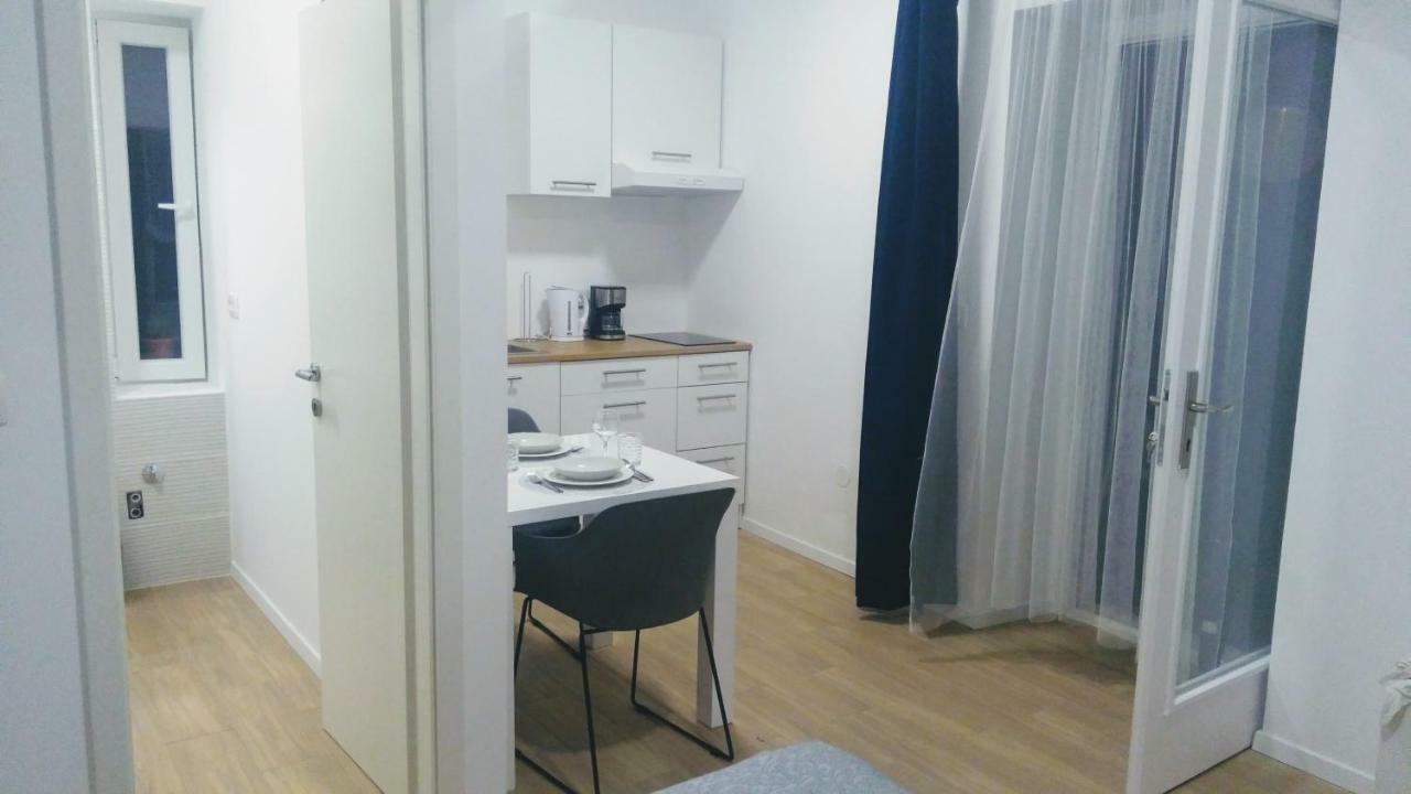 Studio Apartman Adris Hotel Šibenik Kültér fotó